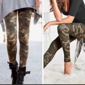 NEW🎉🎉 Camo leggings